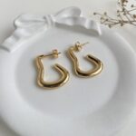 Luna Curve Hoops Earrings