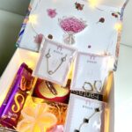 Ultimate-Luxury-Gift-Hamper-scaled