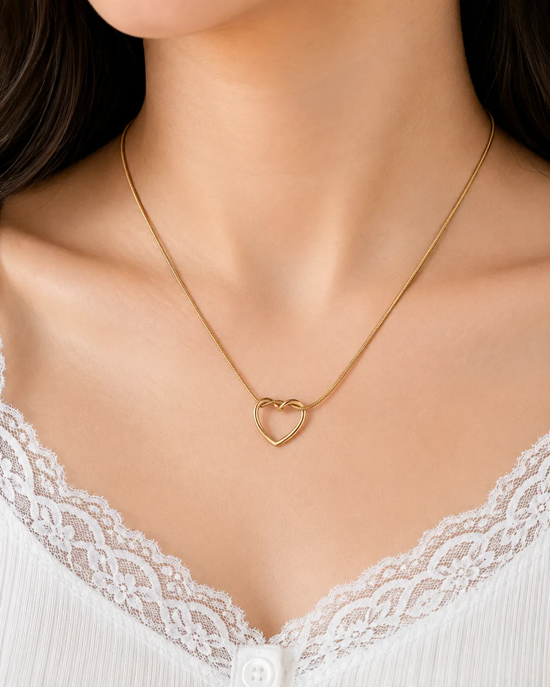 Hollow Heart Necklace2