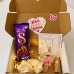Rakhi Gift Hamper For Her